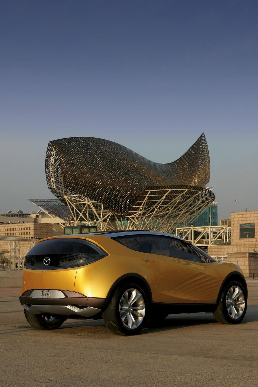  Mazda Hakaze Concept 2007 года  (фото 16 из 106)